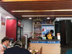 -东北四季饺子王(华山路店)