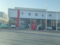 -TESLA 特斯拉(北京南四环中路特斯拉中心)