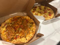 -达美乐比萨(南京西路店)