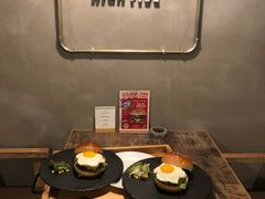 -HIGH FIVE哈福手工汉堡(桂林路店)