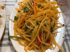 -尹记餐馆(花园店)