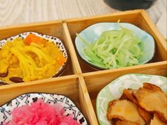 -轻蔬不用等·素食(江苏路店)