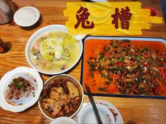 -兔槽江湖菜·重庆璧山兔(水围店)