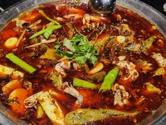 -小饕荟雅安贡椒鱼鲜馆(广福桥店)