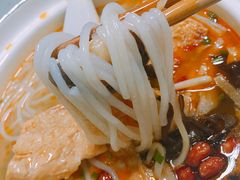 -丽丽三鲜螺蛳粉(田林路店)