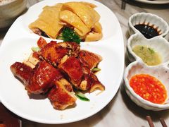 油白双拼-星平鸡饭·粤菜小炒(印象城旗舰店)
