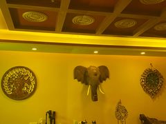 -金色莲花泰式按摩SPA(石牌店)