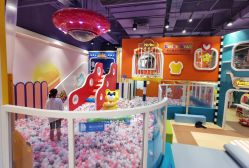 -LuckyStar幸运星家庭娱乐中心(东莞国贸店)