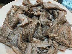 -周老三跷脚牛肉·全牛火锅(非遗传承店)