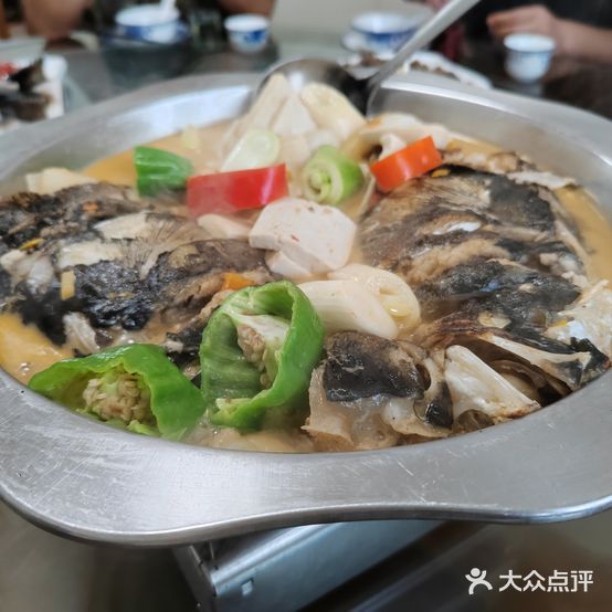 惠亭鱼头火锅(人民大道)