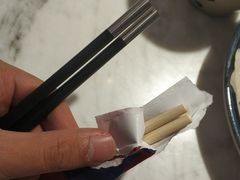 -尚尚仙·酸汤猪手·猪肚鸡火锅(华联万柳购物中心店)