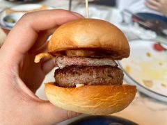 鹅肝牛肉小汉堡-酒池星座(深圳湾后海汇店)