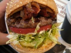 -The Habit Burger Grill 哈比特汉堡(爱琴海店)