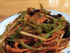 鱼香肉丝-香满园春饼·家常菜(东大桥店)