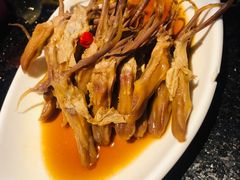 -温莎KTV(珠江路店)