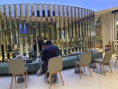 -奈雪的茶(亨特国际广场店)