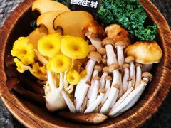 -三出山火锅(南京万象天地店)