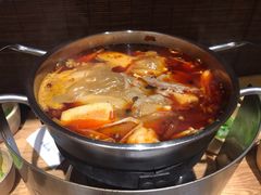 牛油汤底-独食火锅·半米屋台(望平街店)