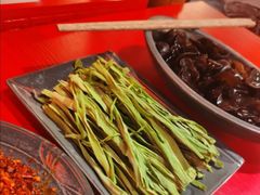 -谭鸭血老火锅(娄星区长青街店)