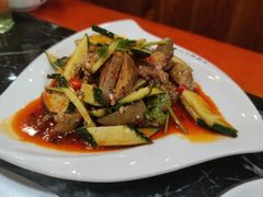 -袁小二大东北铁锅炖(吉祥村总部)