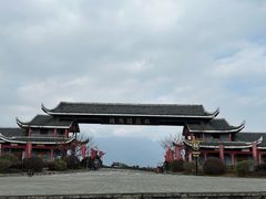 -梭布垭石林景区