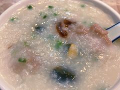 皮蛋瘦肉粥-荔银肠粉(广州天河华利路店)