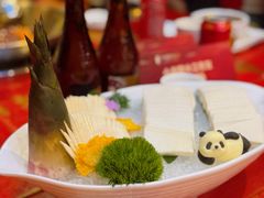 -小龙翻大江文化火锅(太古里店)