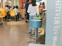 -麦当劳(新世纪环球中心店)