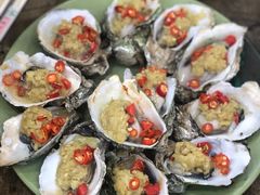 炭烧蒜蓉生蚝-贞姨美食·老字号海鲜大排档