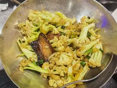 -新白鹿餐厅(百联中环店)