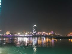 -中国宜宾·长江地标广场