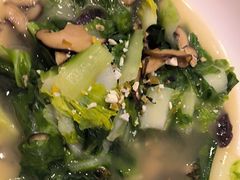 -沪华海鲜大酒楼(南汇店)