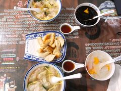 -长人馄饨铺(解放街店)