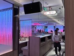 -海底捞火锅(杭州庆春路夜宵主题店)