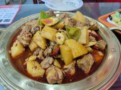 -牛一嘴·兰州牛肉面·大盘鸡(财富中心店)