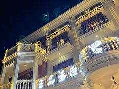 -泓炙颐凤鲜海鲜火锅料理(桐乡店)