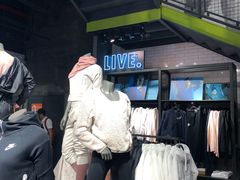 -NIKE武汉品牌体验店