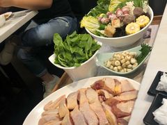 -烹然四季椰子鸡火锅(团结湖总店)