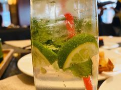 -东方红海鲜百汇(国际大厦店)