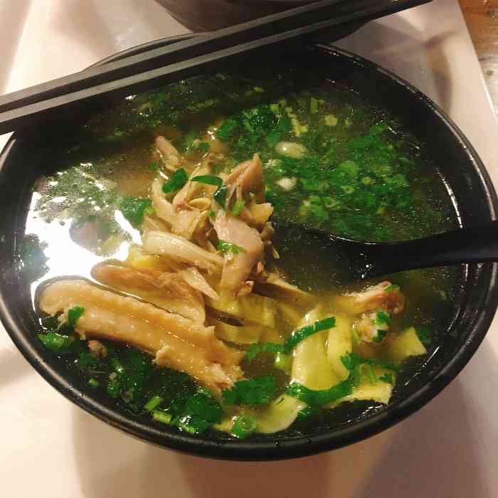 喔喔老鸡汤-"小伙伴点的全是肉肉,小炒肉,小黄肉,笋干.