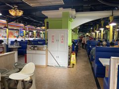 大堂-爱客得牛排海鲜烤肉·火锅自助(春熙路黑金好店)
