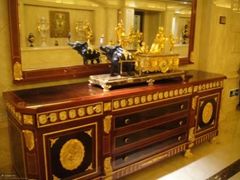 -王朝大酒店徐汇店-地面停车场