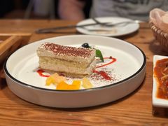 -宝莱纳啤酒花园餐厅PAULANER BRAUHAUS Nanjing(广州路店)