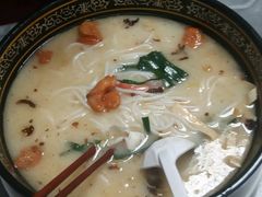 -蔼若春.传承三十年云南菜(金碧公园店)