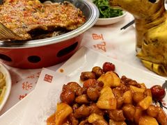 -堂瓦里·33年传统赣菜(第一街区店)