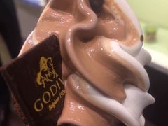 iphone_upload_pic-GODIVA(王府井apm店)