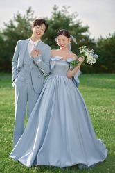 -现代经典婚纱摄影