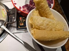 现炸腐皮卷-八合里潮汕鲜牛肉火锅(深圳海岸城店)