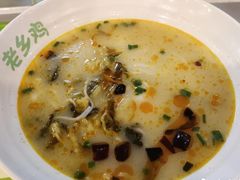 老坛酸菜鱼米线-老乡鸡(舒城路店)