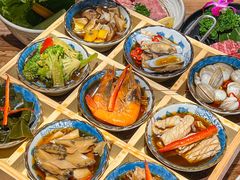 -明洞阿姨·韩式酱蟹烤肉·创意料理(三元桥店)